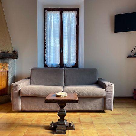 Breva Loft Tra Gli Ulivi Ed Il Lago Беладжо Екстериор снимка